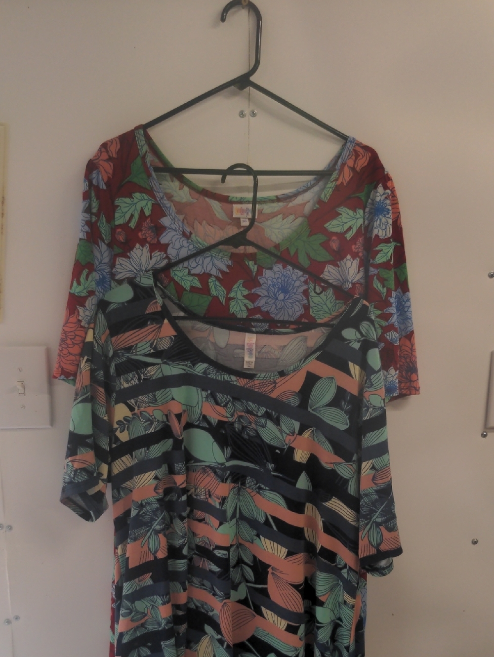 LuLaRoe Floral Lot Of 2 Size 3XL